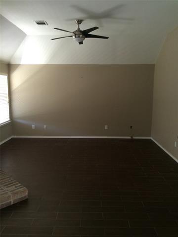 Building Photo - 1705 Ingleside Dr