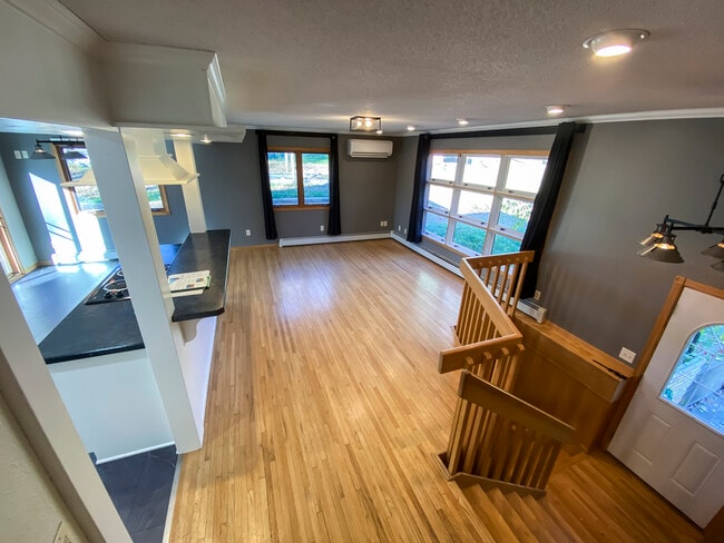 Mid-level view - 1606 S Lake Irving Dr SW