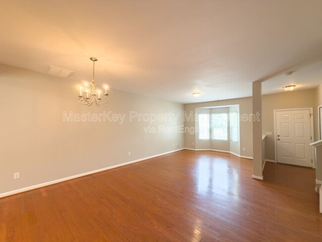 Building Photo - 506 Bayou Ct