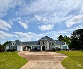Building Photo - 437 County Rd 561