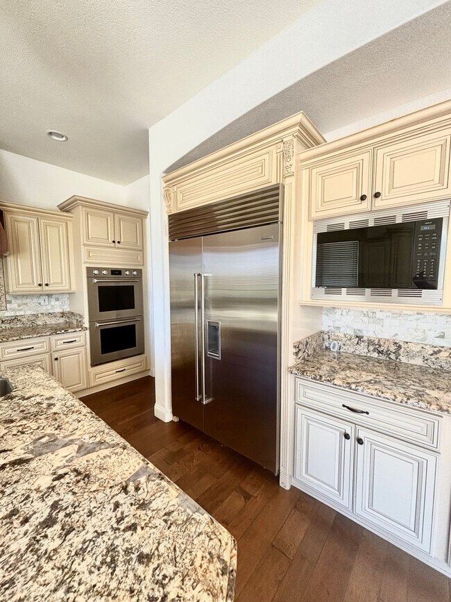 Building Photo - Rare Opportunity - House for Rent in Carmel Valley/ Earlier moving date can be negotiated.