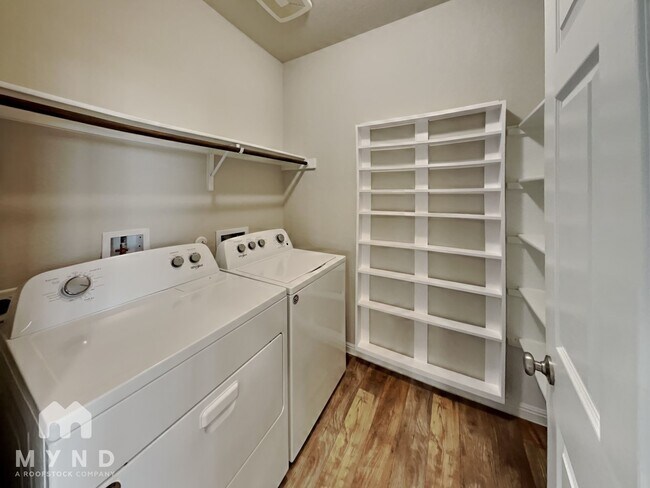 Building Photo - 317 Rusk Bluff Ave