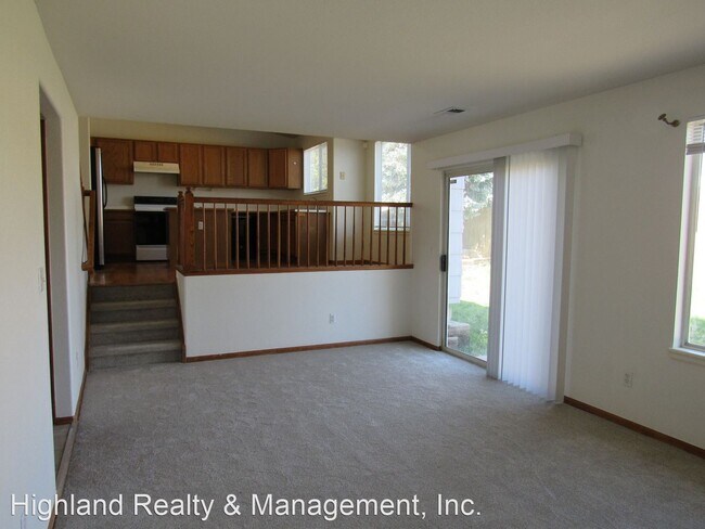 Building Photo - 3 br, 3.5 bath House - 5637 W 118th Place