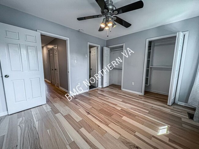 Building Photo - 954 S Rolfe St