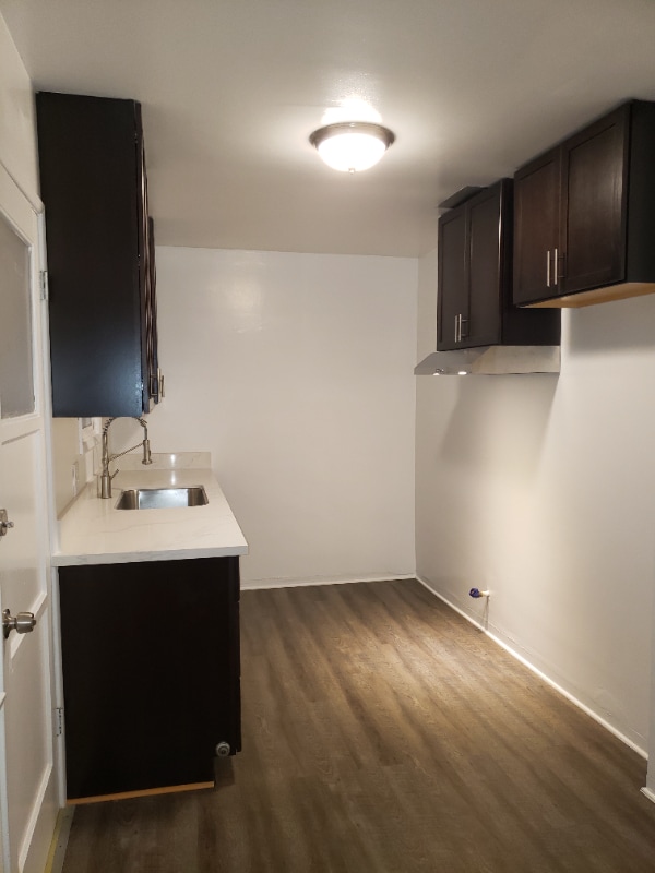 Building Photo - 724 Cory Dr