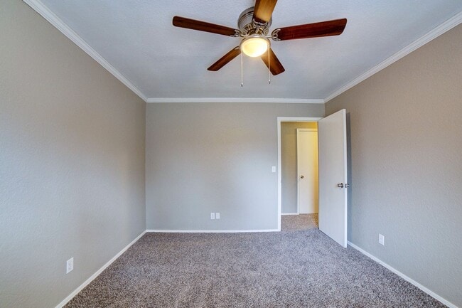 Building Photo - 3 Bed | 2 Bath | Tulsa | 1,511 SQFT