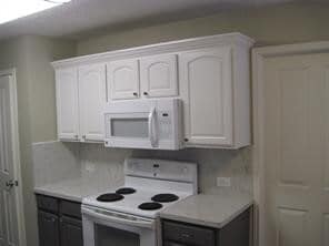 Building Photo - 29414 Loddington St