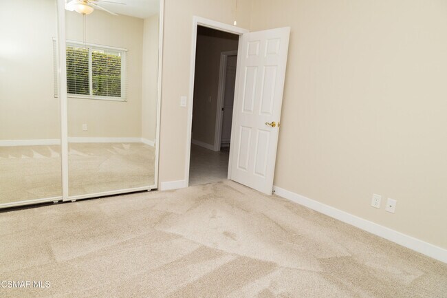Building Photo - 3154 Provence Pl