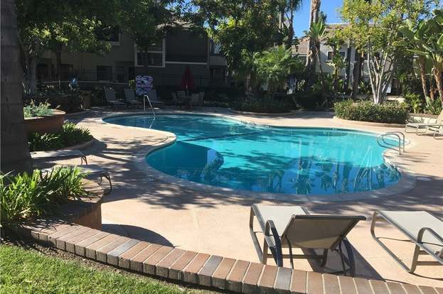 Building Photo - 27268 Avenida De La Plata