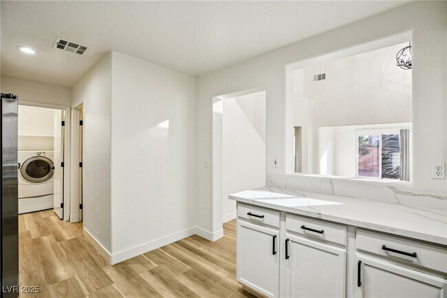 Building Photo - 6027 Riflecrest Ave