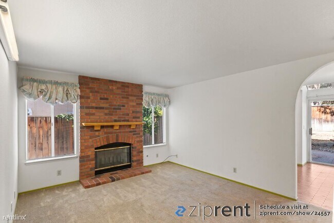 Building Photo - 4 br, 3 bath House - 493 Altamont Drive, M...