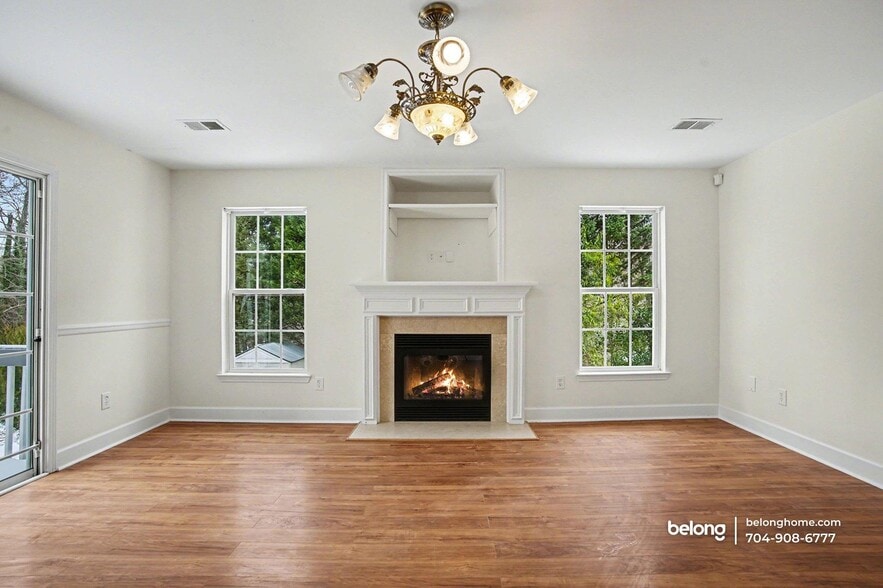 Building Photo - 3123 Glen Robin Ct