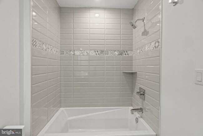 Building Photo - 1244 S 20th St