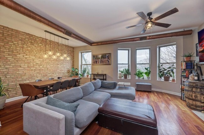 Building Photo - 6501 S Kimbark Ave