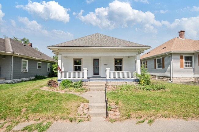 Building Photo - 1009 N Indiana Ave