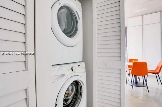 Building Photo - 151 SE 1st St