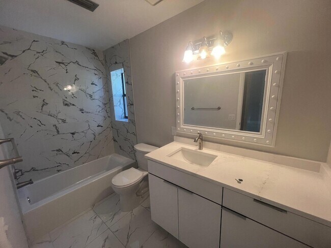 Building Photo - 3502 Waterview Cir