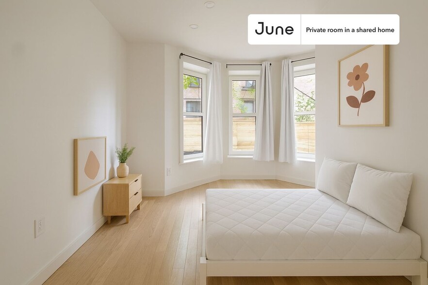 Primary Photo - Room in Shared 4 bed/2 bath home