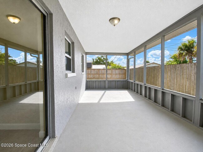 Building Photo - 103 Lagrange Ave