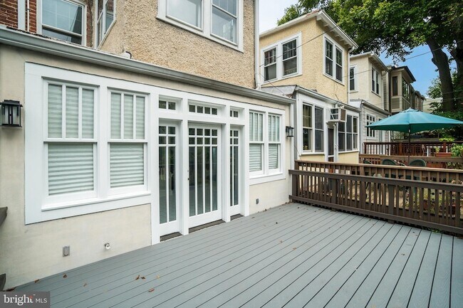 Building Photo - 2030 Pierce Mill Rd NW