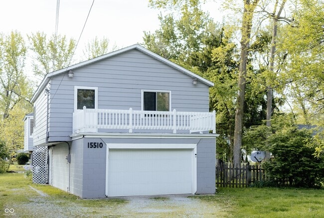 Building Photo - 15510 Martha St