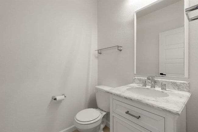 Building Photo - 7400 Lowery Xing