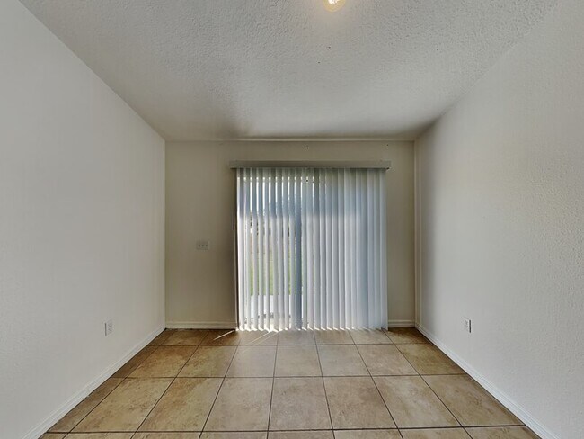 Building Photo - 1406 Orlando Pl
