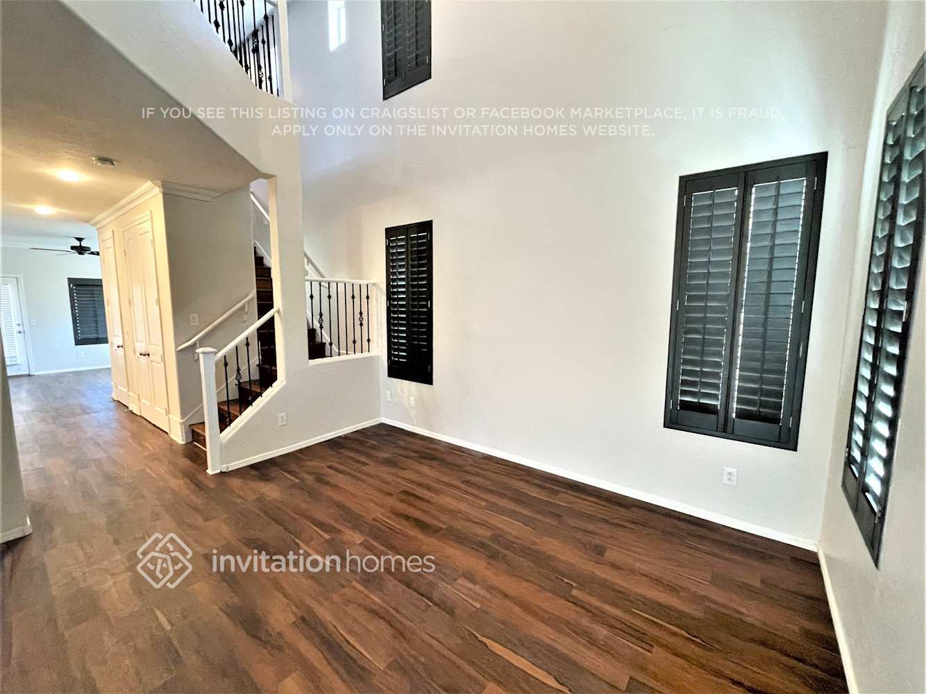 Building Photo - 1757 S Voyager Dr