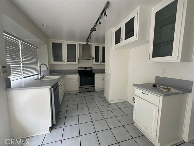 Building Photo - 10582 Champagne Rd