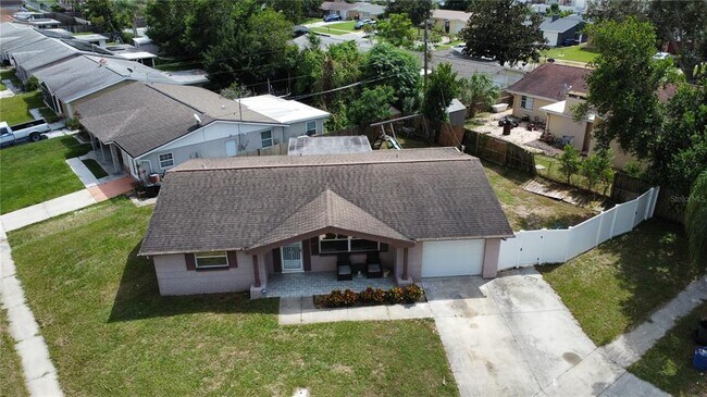 Building Photo - 5108 Sandalwood Dr