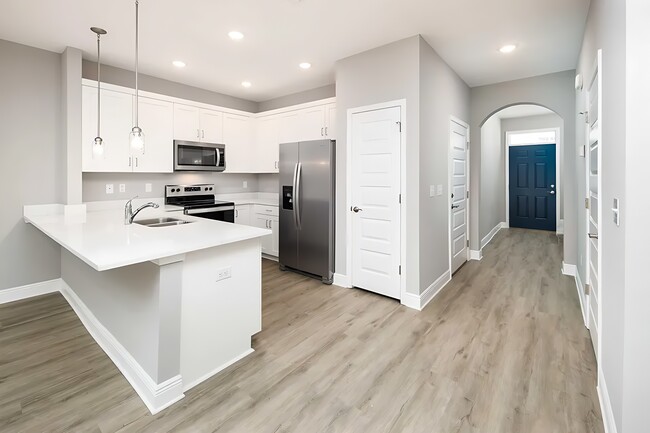 Building Photo - 319 Carmel Dr