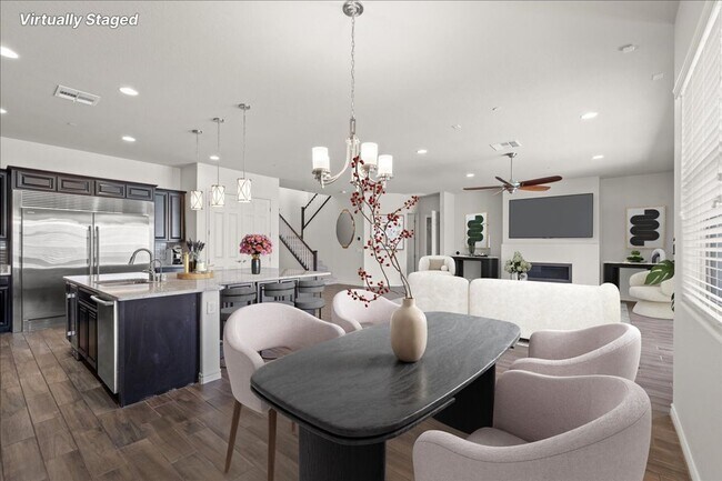 Building Photo - Fabulous Home with NexGen Sutie!