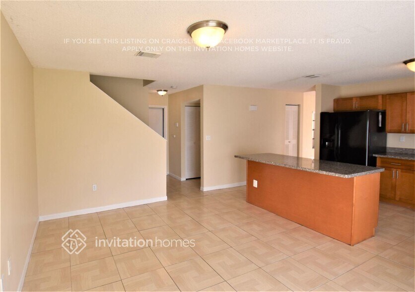 Building Photo - 14710 Cedar Creek Pl