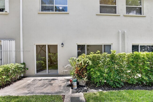 Building Photo - 13212 NW 7th Dr