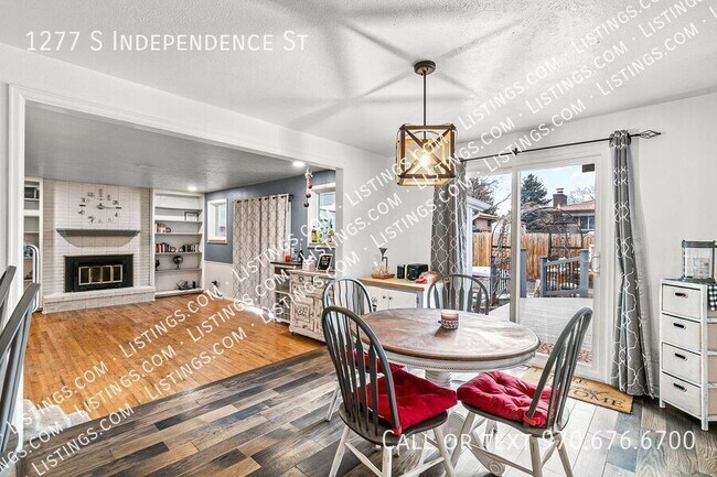 Building Photo - 1277 S Independence St