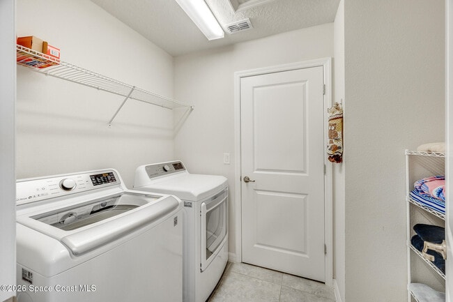 Building Photo - 2202 Gopher Tortoise Terrace