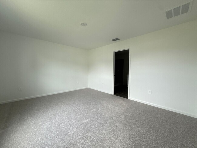 Building Photo - Millwood Estates - The Meadows at Millwood