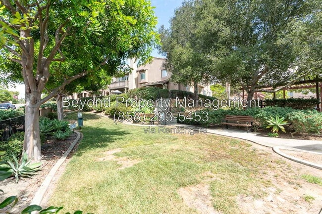Building Photo - 7735 Via Rico