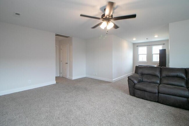 Building Photo - 234 Wexford Wy