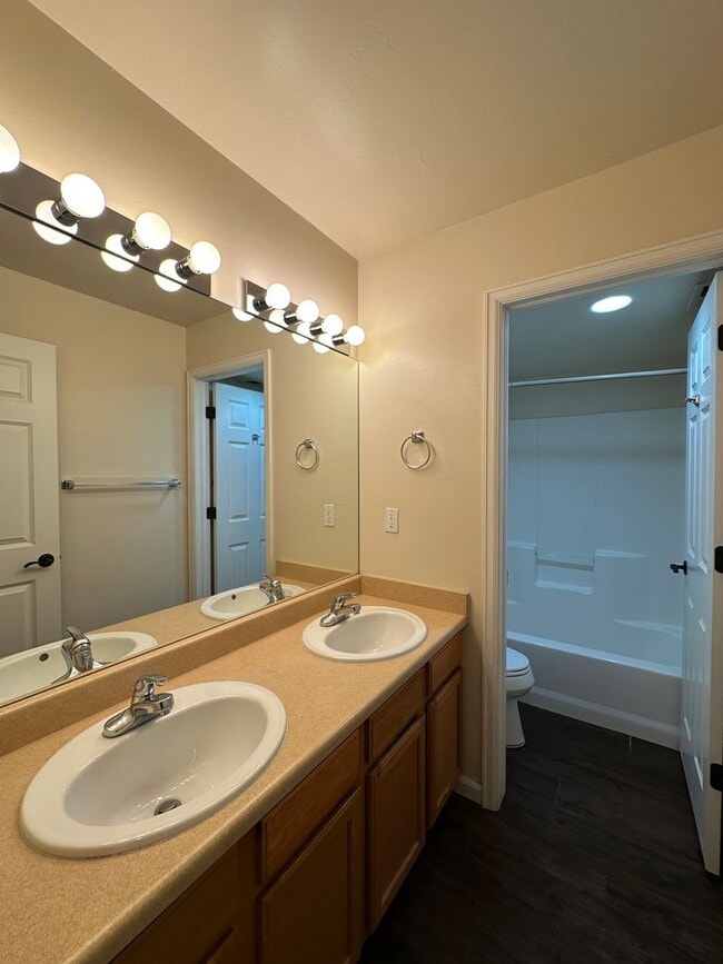 Building Photo - Three Bedroom Two and One Half Bath Duplex...