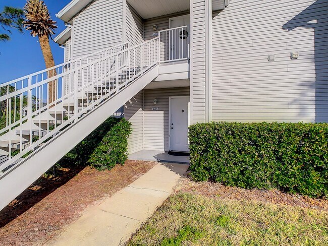 Building Photo - Beautiful 1 Bed/ 1 Bath Condo For Rent at ...