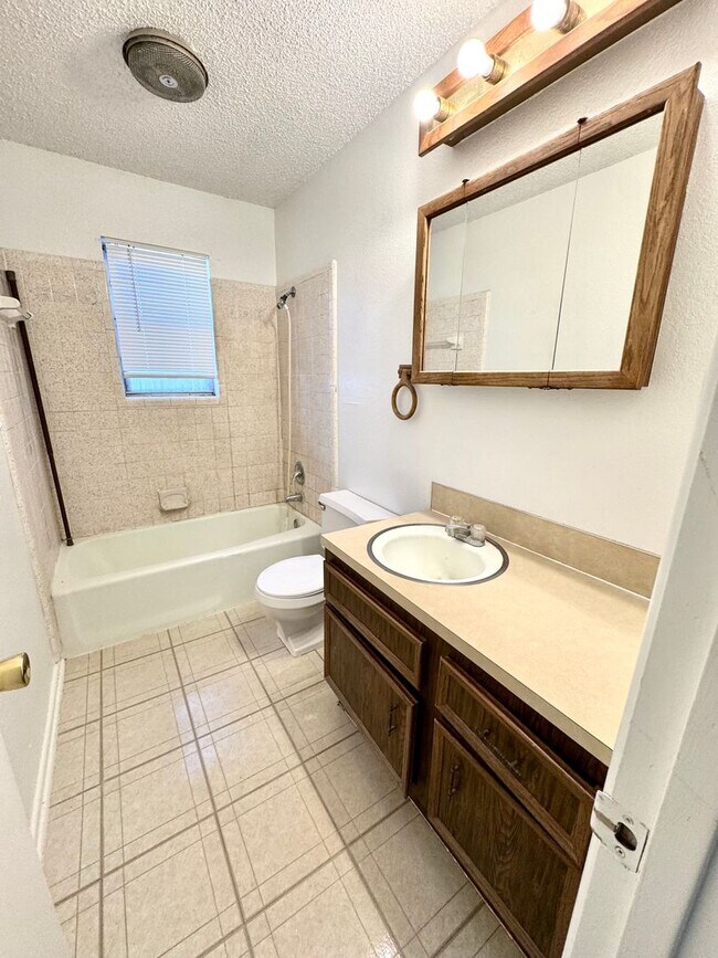 Building Photo - 6509 21st St