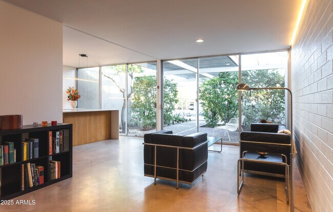Building Photo - 4225 N 36th St