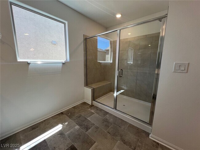 Building Photo - 7470 S Pioneer Way