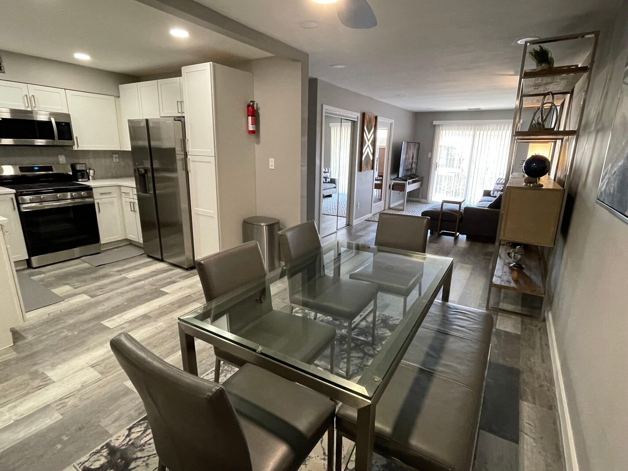 Building Photo - 29 Skyline Dr