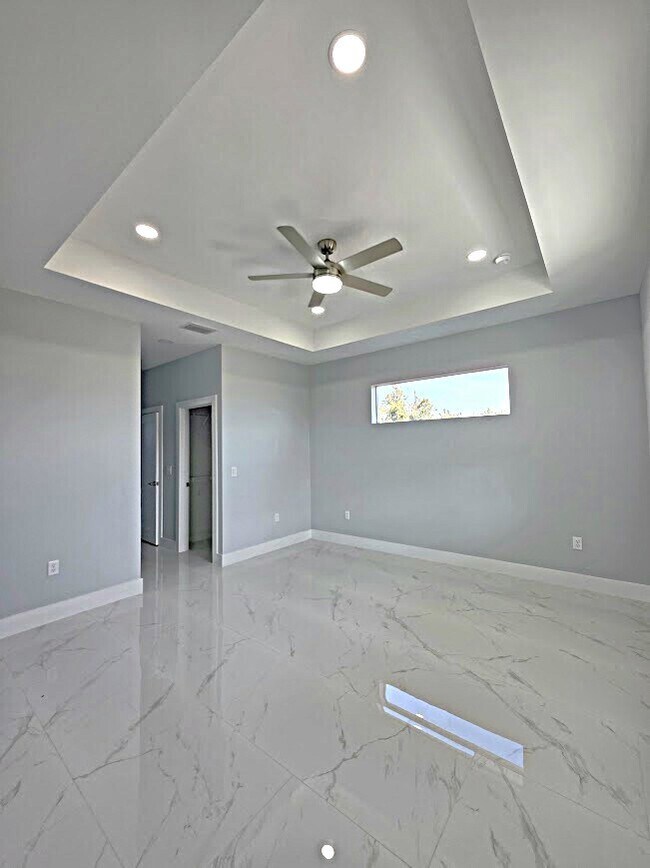 Building Photo - 3717 16th St W