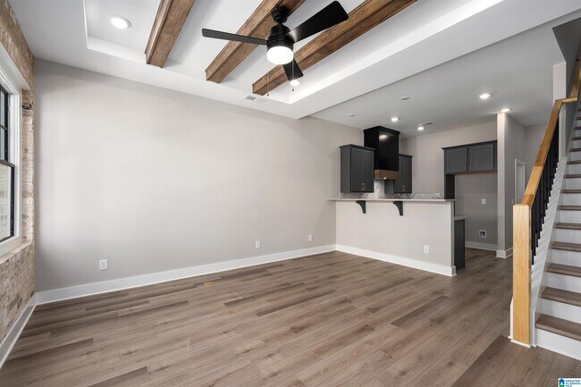 Building Photo - 1109 Windsor Sq
