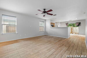 Building Photo - 323 Amberdale Oak