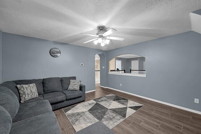 Building Photo - 2511 N Yorkchase Ln