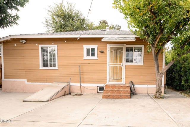 Building Photo - 900 N El Molino Ave